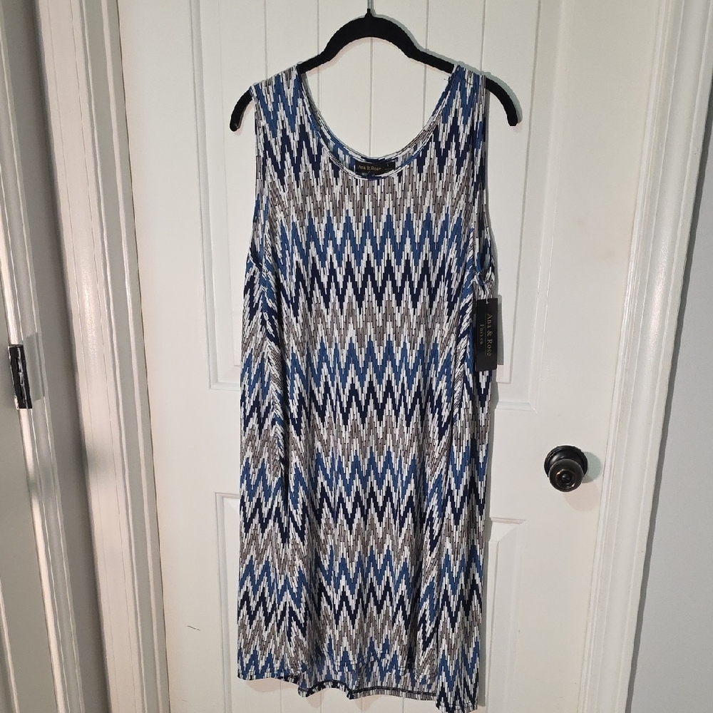 NWT Ana & Rose Chevron Pattern Sleeveless Dress
